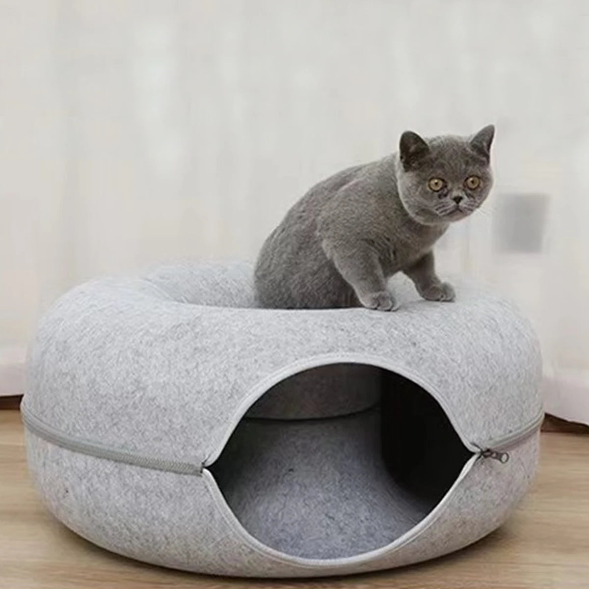 HappySnout Donut Bed